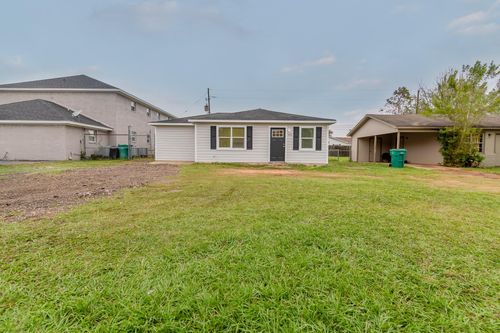 101 Will St, Willis, TX, 77378-8008 | Card Image
