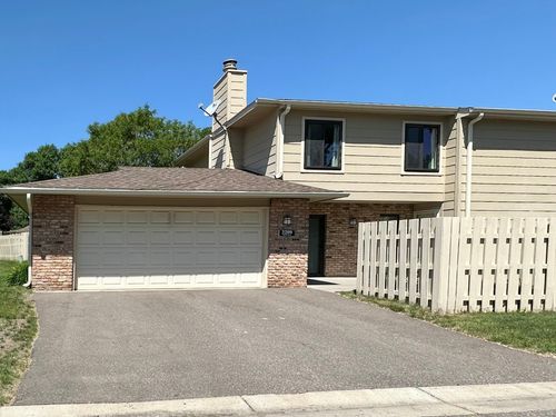 2209 Mayfair Road, Golden Valley, MN, 55427 | Card Image