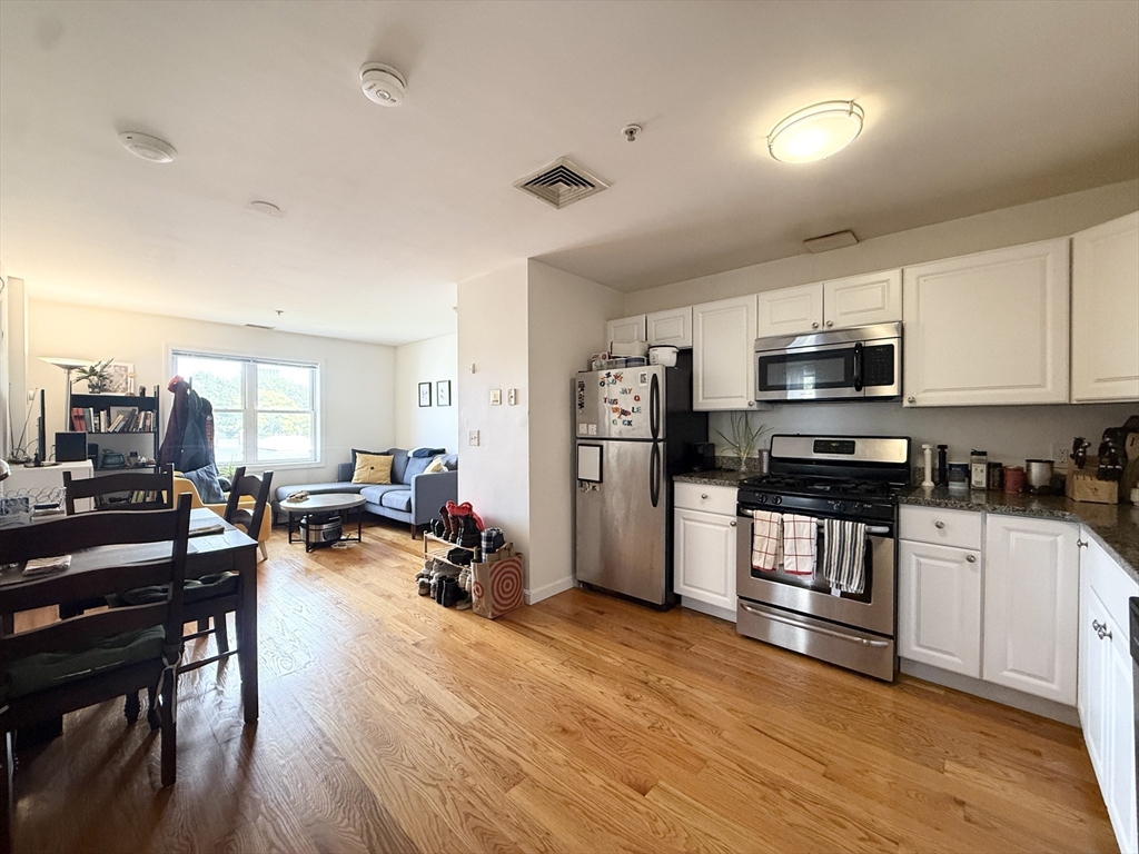 Residential Lease in Cambridge 3