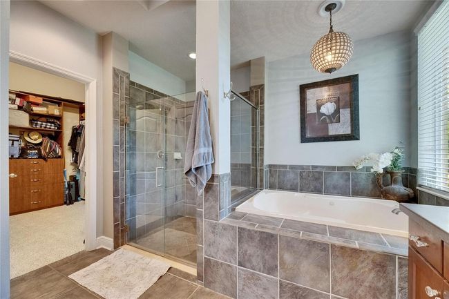 Master Bath | Image 29
