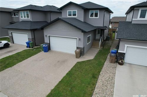 4830 Green Apple Dr E, Regina, SK, S4V3L2 | Card Image