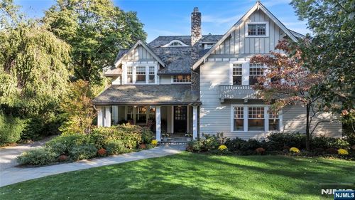 265 W End Ave, Ridgewood, NJ, 07450-4939 | Card Image