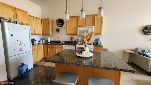 apt-323-2650 University Ave W, Saint Paul, MN, 55114-1927 | Card Image