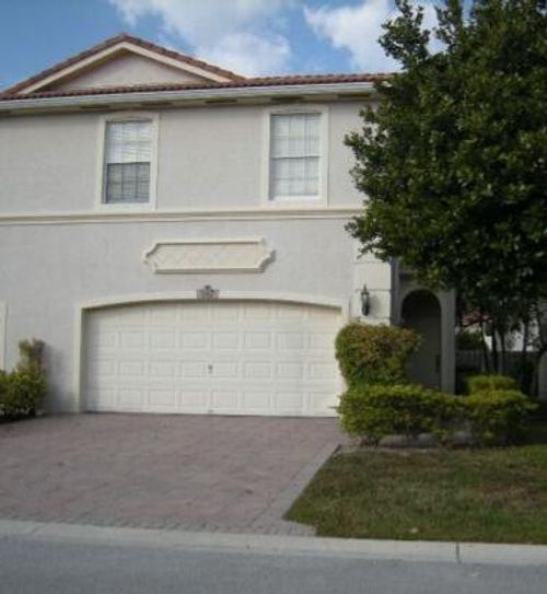 5117 Meadow Oaks Drive, Coconut Creek, FL, 33073 | Card Image