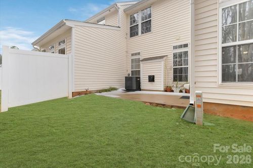 7948 Mariners Pointe Cir, Denver, NC, 28037-8091 | Card Image