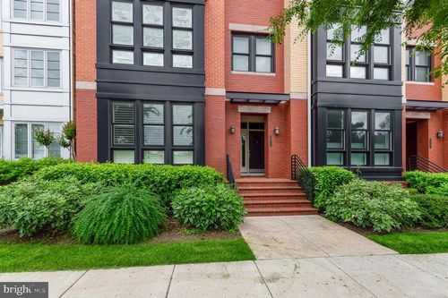 unit-102-1935 Richmond Hwy, ALEXANDRIA, VA, 22301-2361 | Card Image