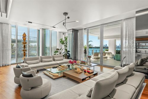 1a-1300 Monad Ter, Miami Beach, FL, 33139-3796 | Card Image
