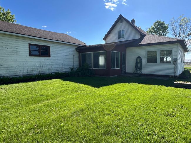 404 1 St St S, House other with 2 bedrooms, 1 bathrooms and null parking in Hoffman MN | Image 37