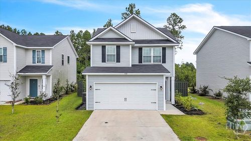 592 Brightleaf Cir, Hinesville, GA, 31313-9514 | Card Image
