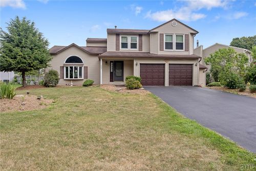 603 Mallard Drive, Camillus, NY, 13031 | Card Image