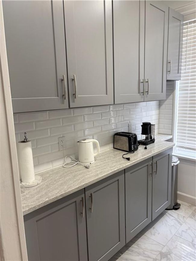 3 - 1523 E 29 Th St, Home with 3 bedrooms, 1 bathrooms and null parking in Brooklyn NY | Image 6
