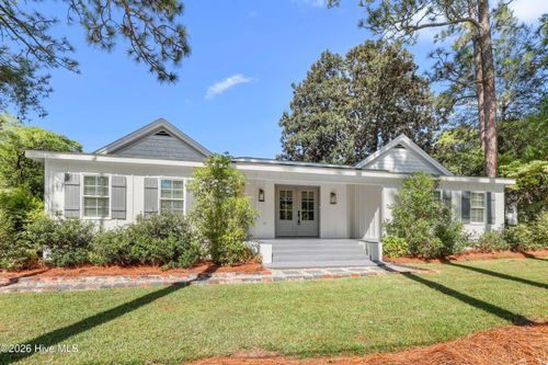 215 S Grape St, Pinebluff, NC, 28373-8117 | Card Image