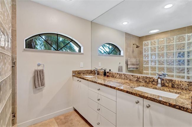 105 - 105 Inlets Blvd, House other with 3 bedrooms, 2 bathrooms and null parking in NOKOMIS FL | Image 35