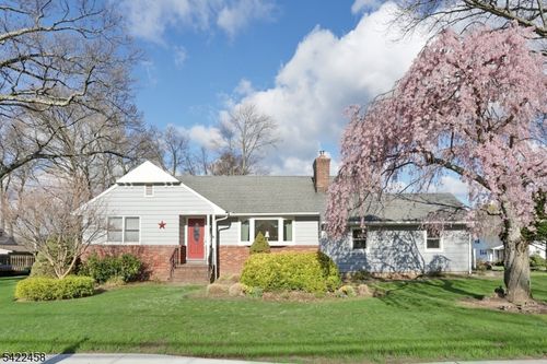 223 Linda Vista Ave, North Haledon, NJ, 07508-2703 | Card Image