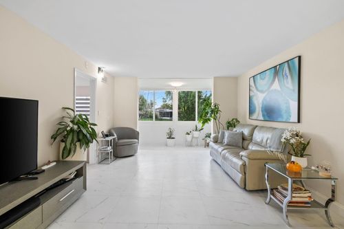 103-9660 Sunrise Lakes Blvd, Sunrise, FL, 33322-1185 | Card Image