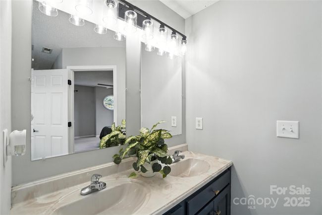 2105 Pinnacle View Dr, House other with 3 bedrooms, 3 bathrooms and null parking in Kings Mountain NC | Image 24