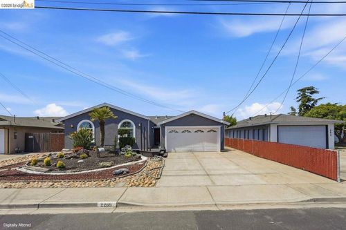 2269 Cypress Ave, San Pablo, CA, 94806-1058 | Card Image
