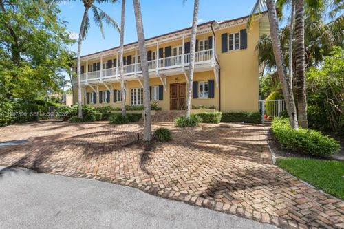 685 Harbor Ln, Key Biscayne, FL, 33149-1713 | Card Image