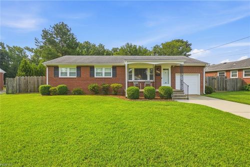 5445 Shadowwood Dr, Virginia Beach, VA, 23455-3516 | Card Image