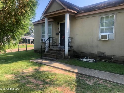 4201 Larchmont St, Jackson, MS, 39209-6014 | Card Image