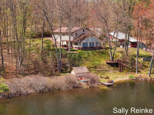 16972 James Dr, Big Rapids, MI, 49307-9010 | Card Image