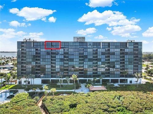 ph8-10410 S Ocean Dr, Jensen Beach, FL, 34957-2568 | Card Image