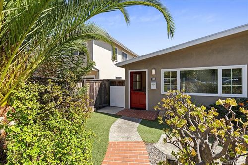 137 Cypress Dr, Laguna Beach, CA, 92651 | Card Image