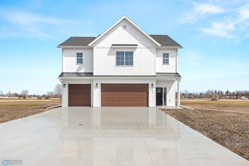 1492 Prairie Ln, Wahpeton, ND, 58075-2804 | Card Image