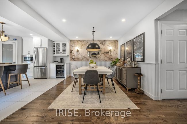 109 Thomas St, House other with 4 bedrooms, 3 bathrooms and 4 parking in Cambridge ON | Image 9