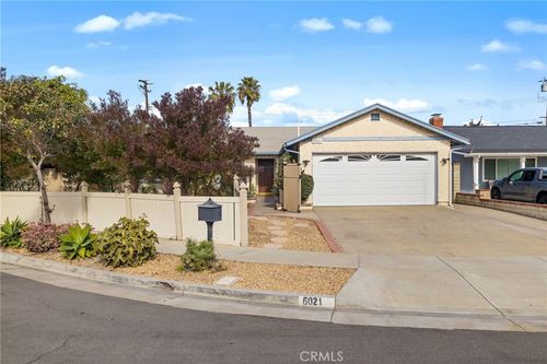6021 Ivory Cir, Huntington Beach, CA, 92647-2243 | Card Image