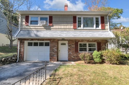 35 Smokey Ridge Rd, Ringwood, NJ, 07456-1901 | Card Image