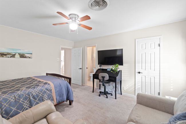 139 Canyon Creek Dr, House other with 4 bedrooms, 4 bathrooms and null parking in Hollywood Park TX | Image 25