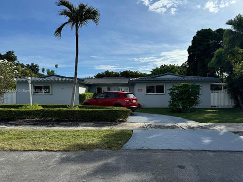 4311 Sw 95th Ct, Miami, FL, 33165-5249 | Card Image