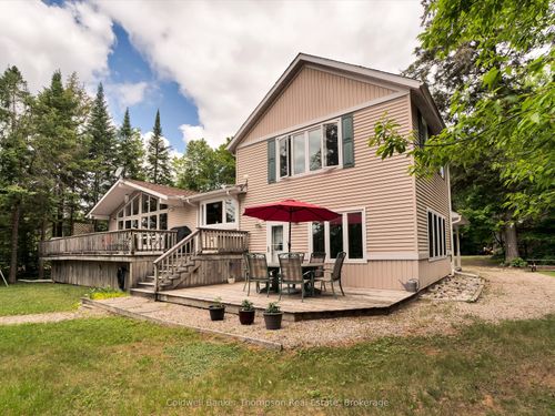 1070 Grass Lake Rd, Kearney, ON, P0A1M0 | Card Image