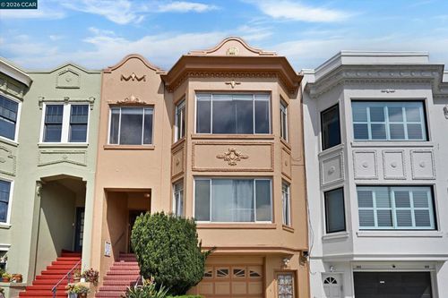 864 33rd Ave, San Francisco, CA, 94121-3430 | Card Image