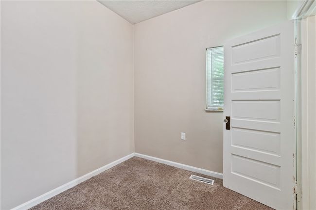 1056 Lessing St, House other with 4 bedrooms, 2 bathrooms and 1 parking in Pittsburgh PA | Image 12