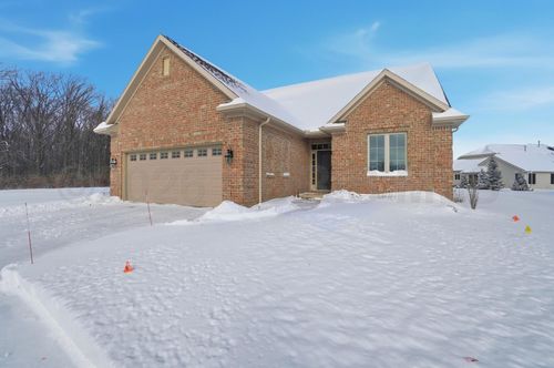 1631 Winterwood Ct, Bowling Green, OH, 43402-5239 | Card Image