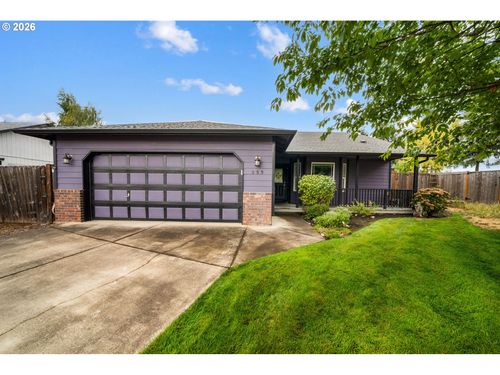 959 W 17th Ave, Junction City, OR, 97448-8307 | Card Image