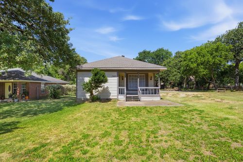 3029 Pueblo Trl, Lake Worth, TX, 76135-3850 | Card Image