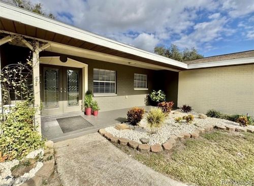 7625 E Misty Ln, Inverness, FL, 34450-3547 | Card Image