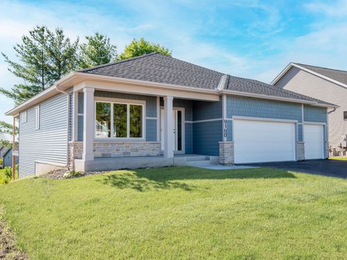 9160 62nd St S, Cottage Grove, MN, 55016-5526 | Card Image