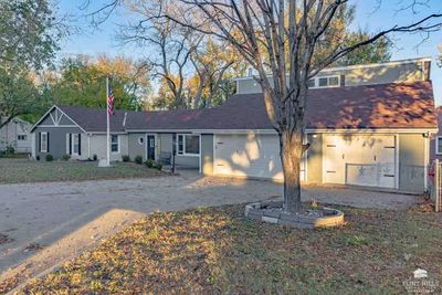 725 S Webster Street, House other with 4 bedrooms, 2 bathrooms and null parking in Junction City KS | Image 3