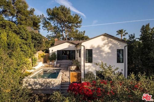 2127 Princeton Ave, Los Angeles, CA, 90026 | Card Image