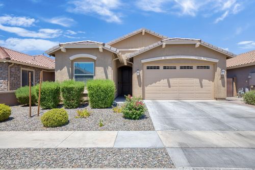 2208 W Dunbar Dr, Phoenix, AZ, 85041-6698 | Card Image