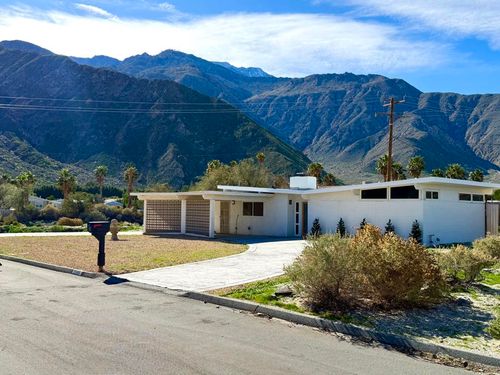22495 Sierra Dr, Palm Springs, CA, 92262-1066 | Card Image