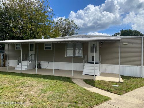 214 2nd St, Jackson, NJ, 08527-2807 | Card Image