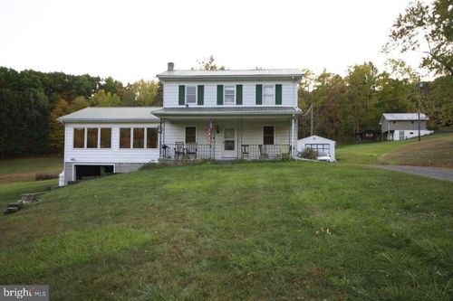 125 Distillery Hill Rd, BENTON, PA, 17814-8165 | Card Image