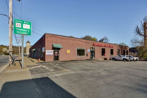 31 1st Street Blvd, Lowell, MA, 01852 | Card Image