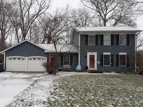 6387 Scarborough Dr, Ada, MI, 49301-9142 | Card Image