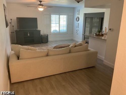 apt-616-5665 Trailwinds Dr, FORT MYERS, FL, 33907-8368 | Card Image